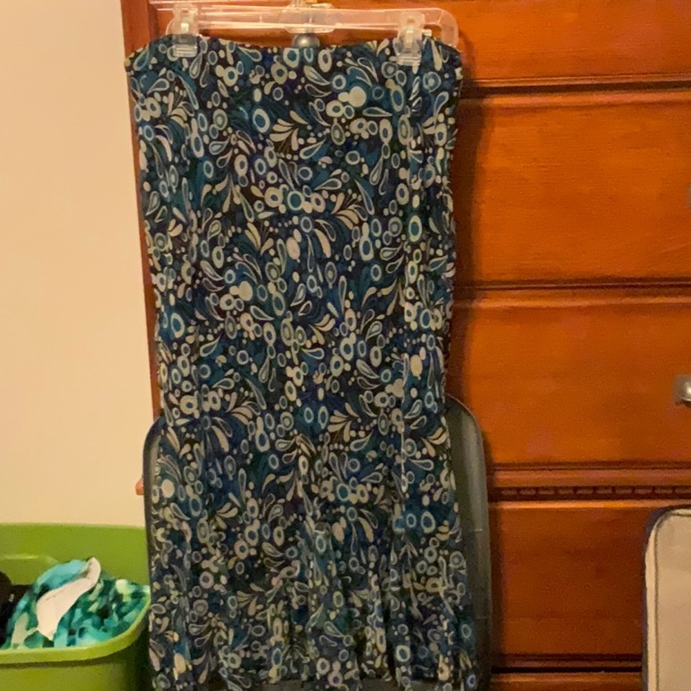 Long skirt